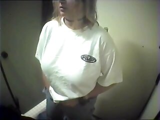 أمريكا الشقية: سبنسر برادلي تمارس سكس مدبلج بالعربى الجنس مع عميلها الأول بملابسها الداخلية الخضراء في Porn HD